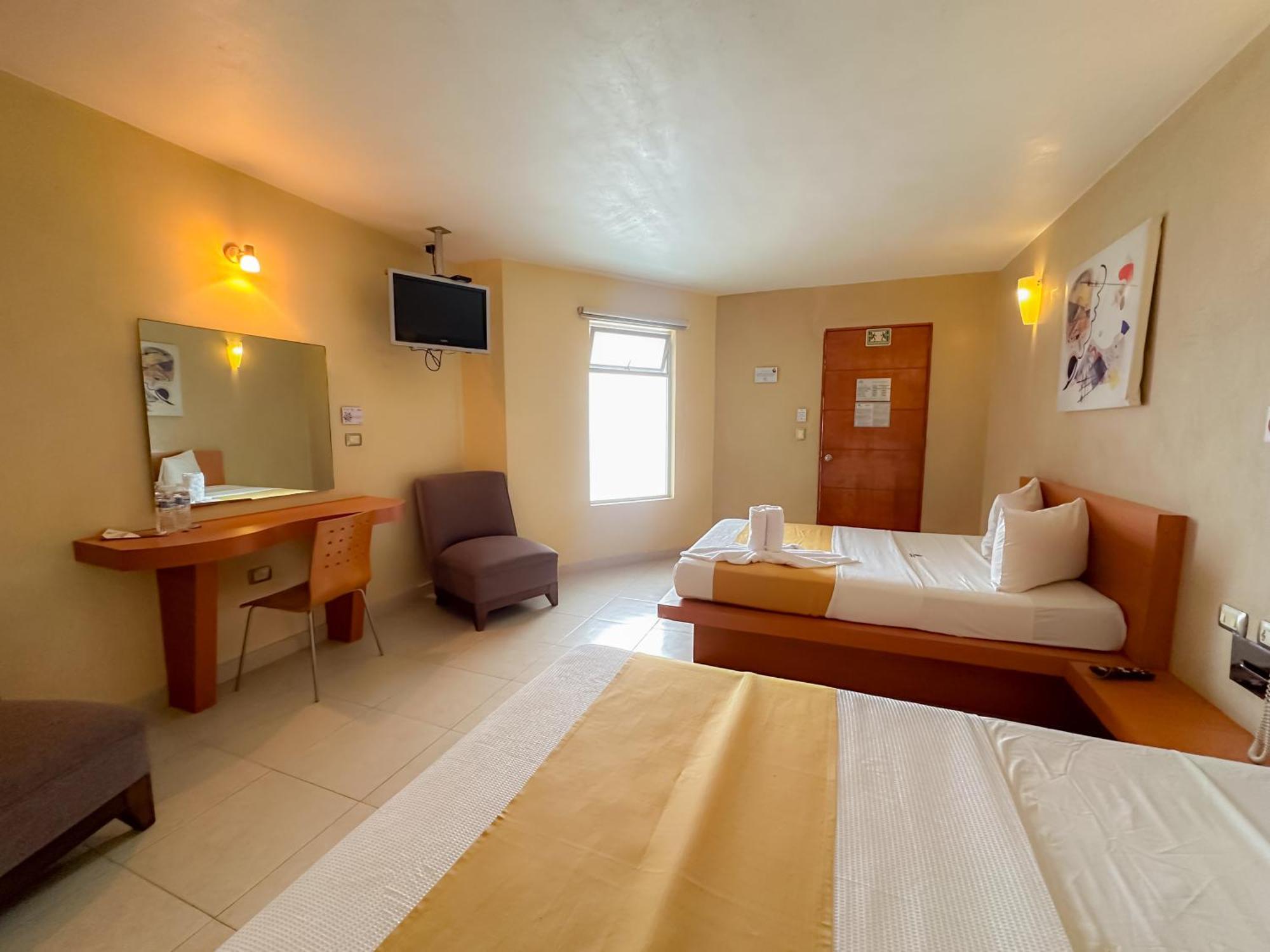 Auto Hotel Mediterraneo Xalapa Bagian luar foto